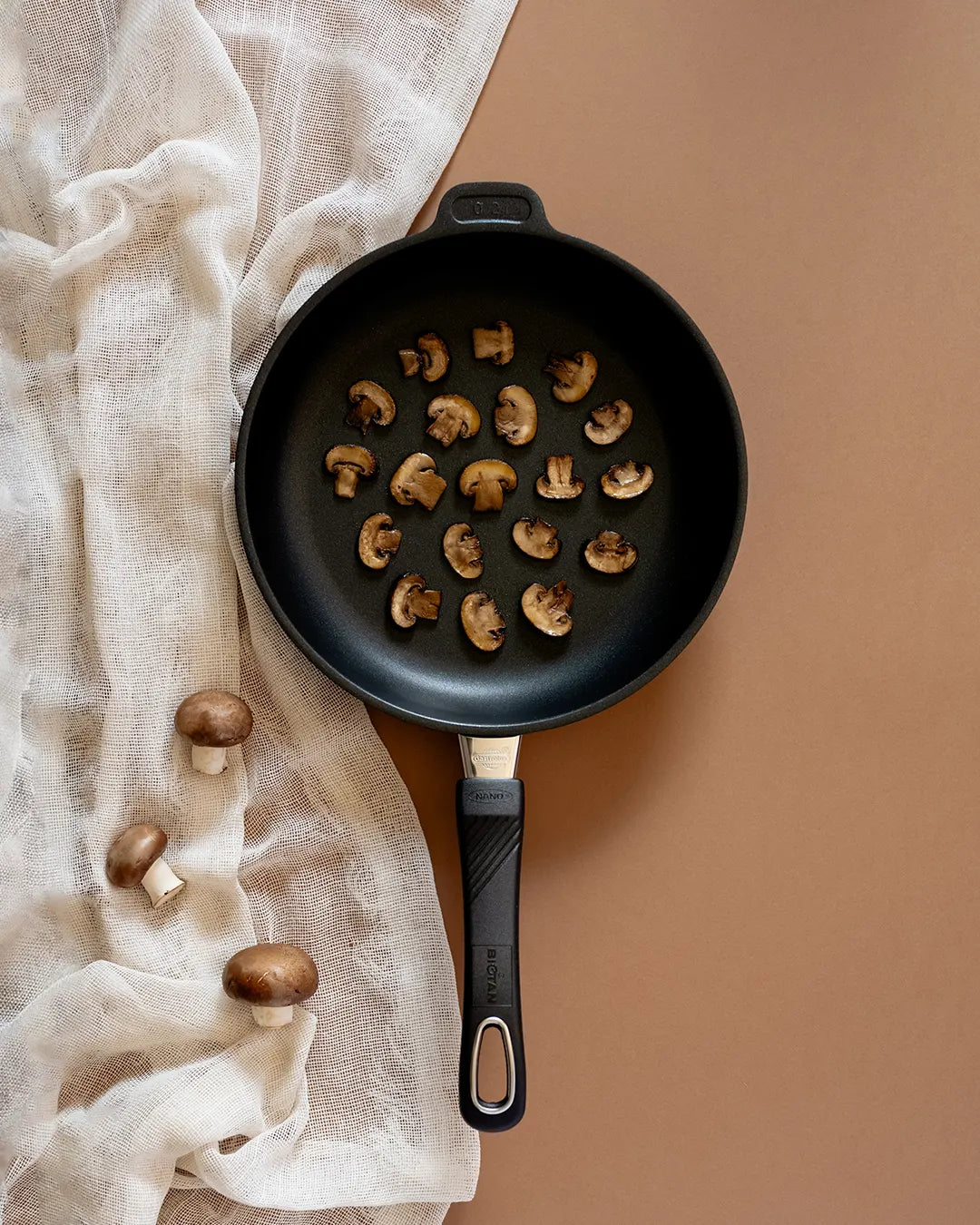 Poêle de cuisine haut de gamme
